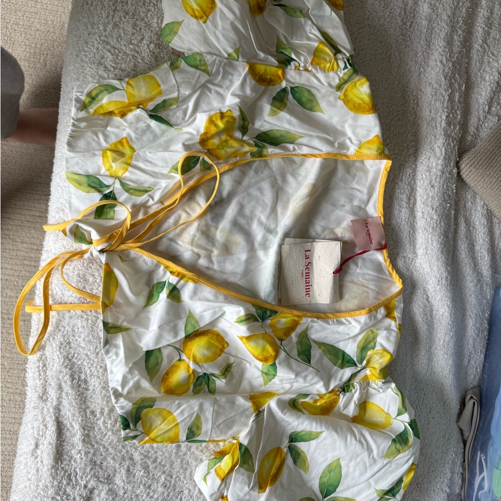 Lemon Wrap Top